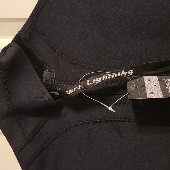 Men's Black Neoprene Wetsuit NWT - Picture 10 of 16